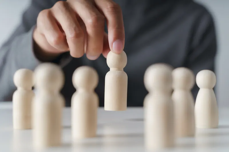 A new approach to organizational structure: Wirearchy